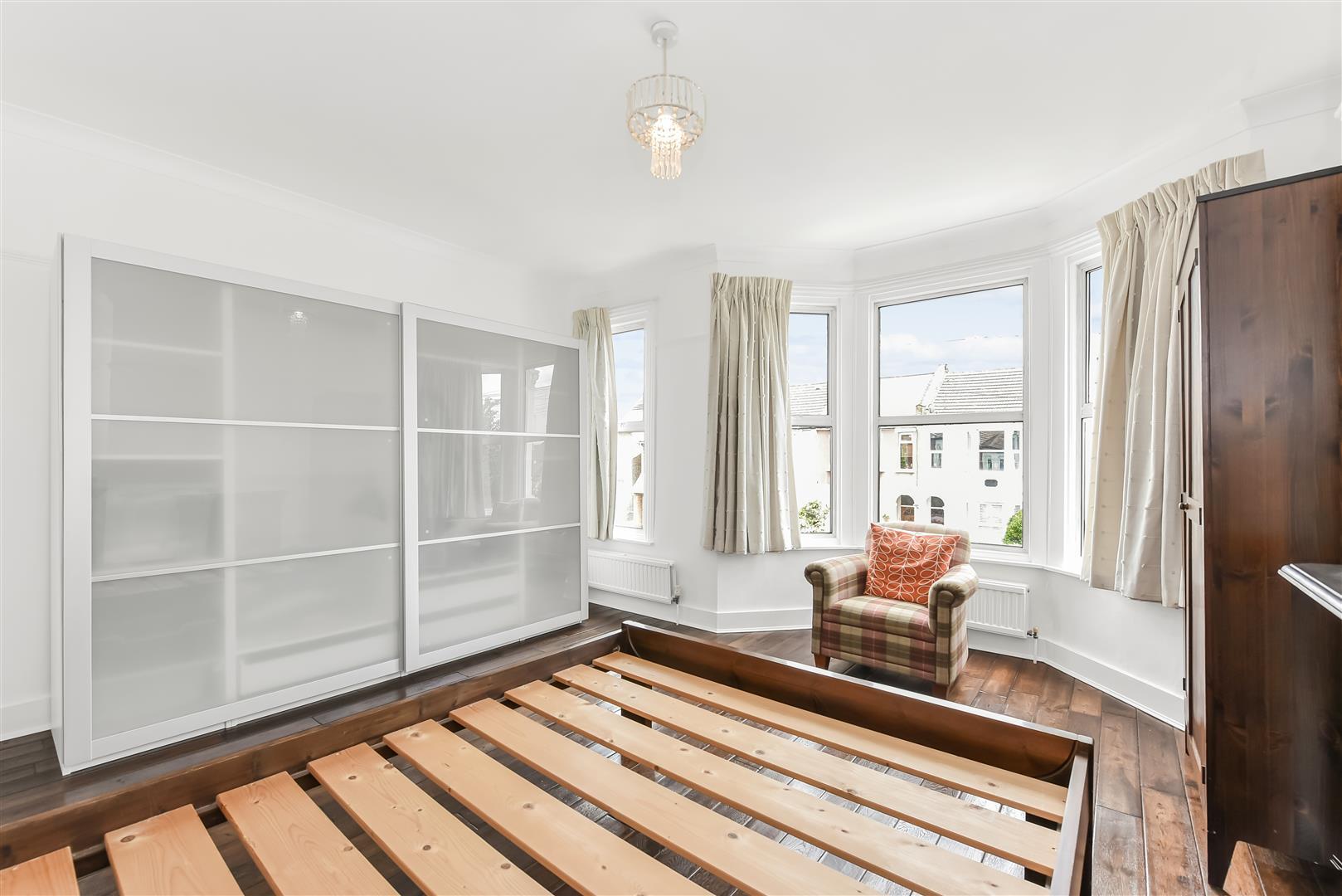 Property Image 861506ca-8f83-44c2-b104-8ead63f509bb
