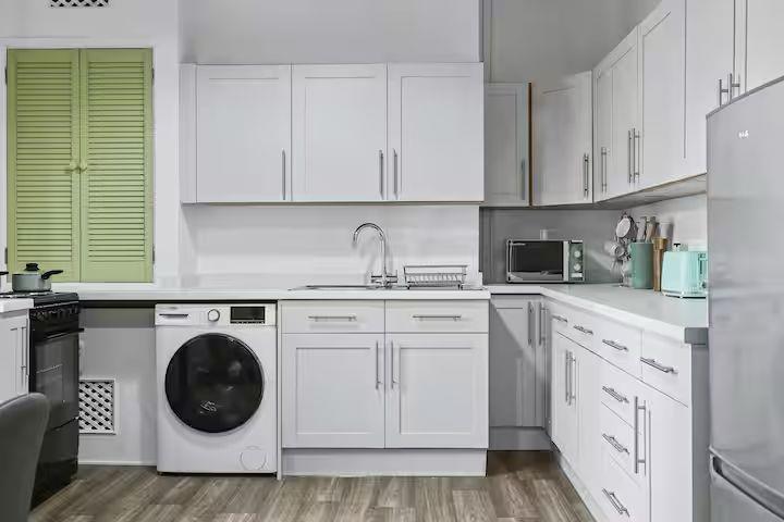 Property Image 8619bbea-f88a-4064-9466-18b6d977a4a0