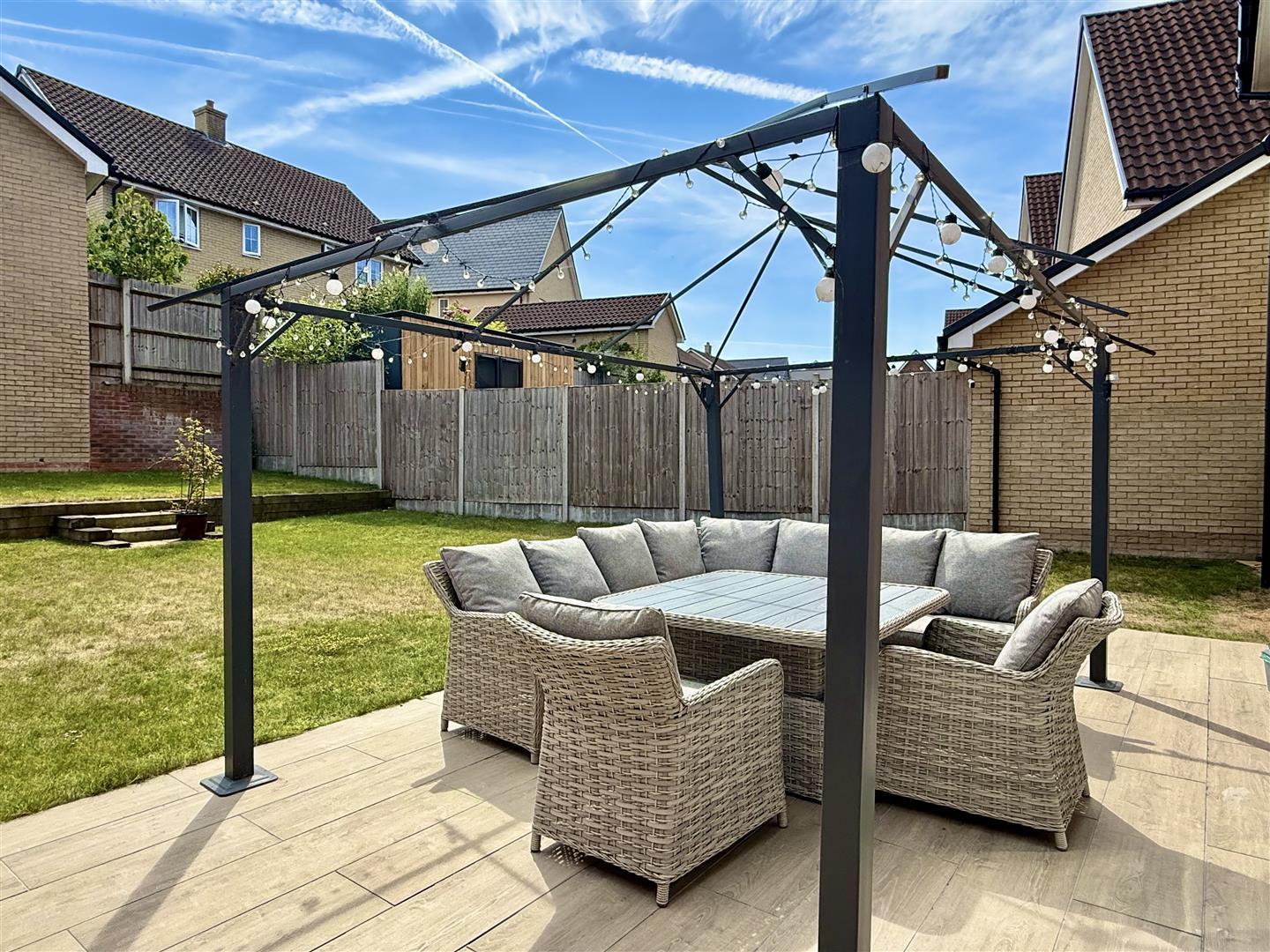 Property Image 8621f80a-e4e6-41e4-9b95-e053fc52ee73