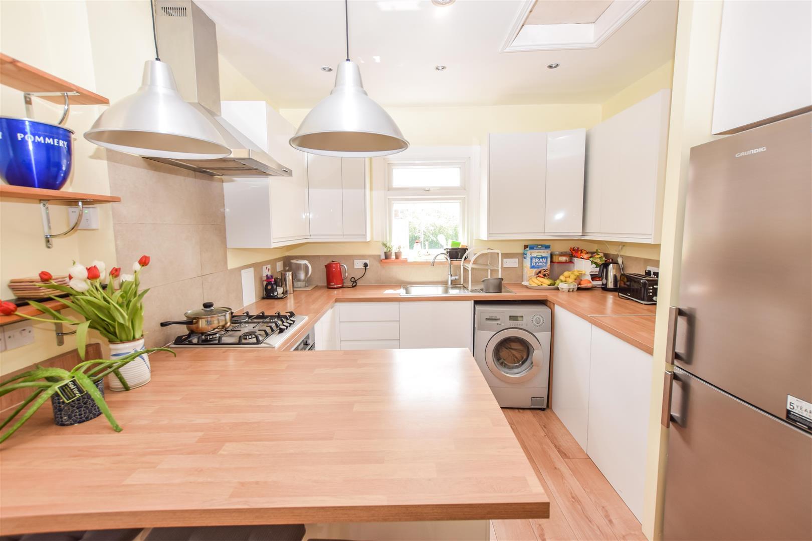 Property Image 8628e31a-c27d-41fa-bfb9-10a32cf8b6bc