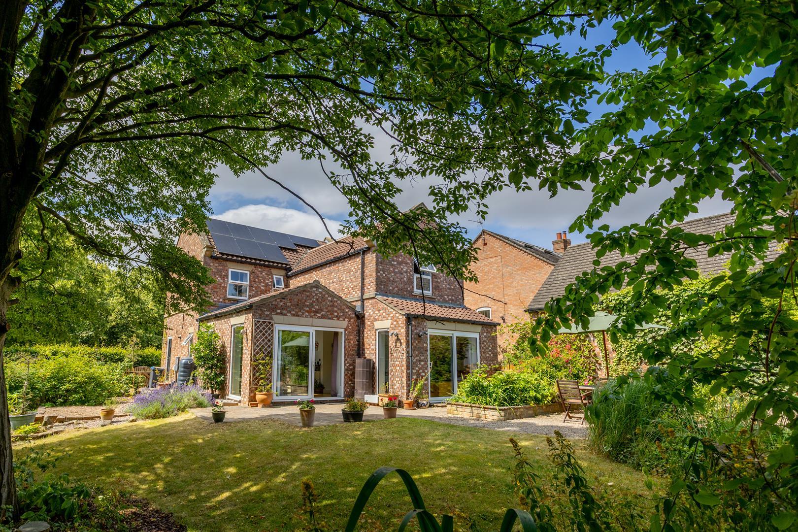 Property Image 863253d1-b5fa-4aa6-92c6-a86252924d9e