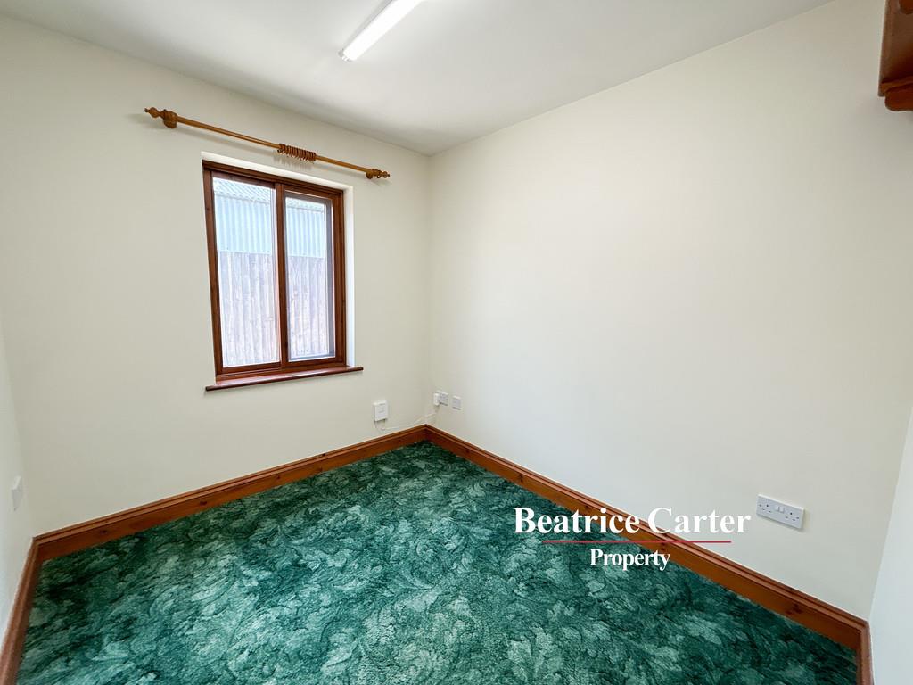 Property Image 863a3283-8fb9-40d6-8a06-669e891dfc45