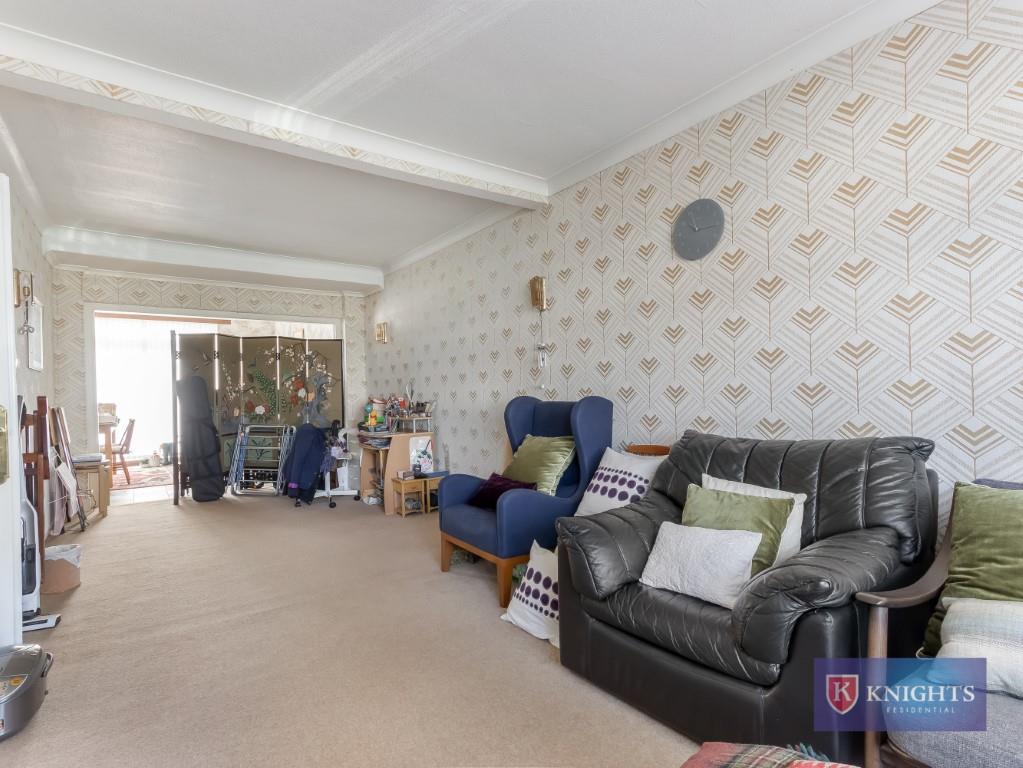 Property Image 863d7b30-d6fc-48db-8f0a-8caa3992e58c