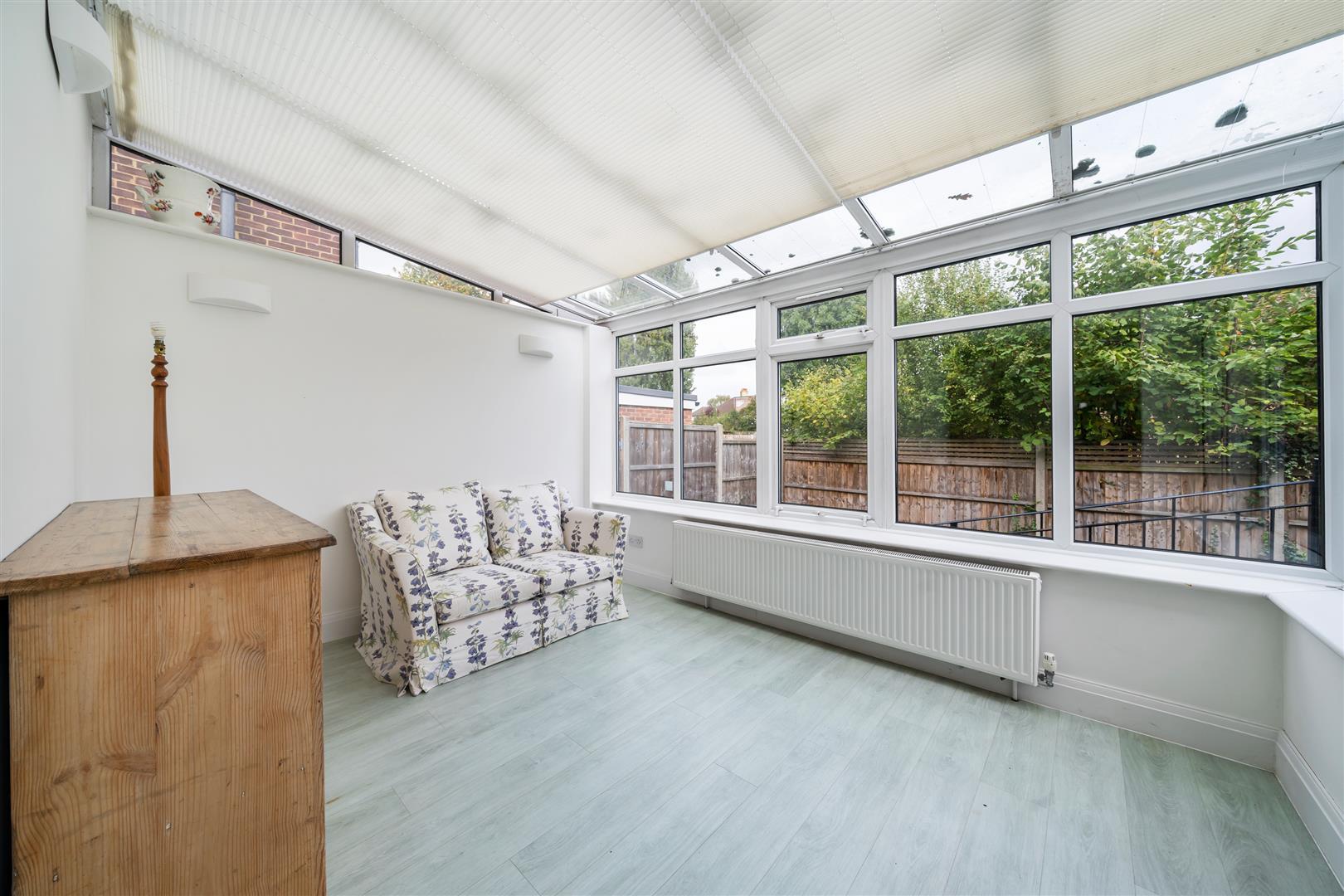 Property Image 864ad803-30aa-460a-9992-e5247962b23e