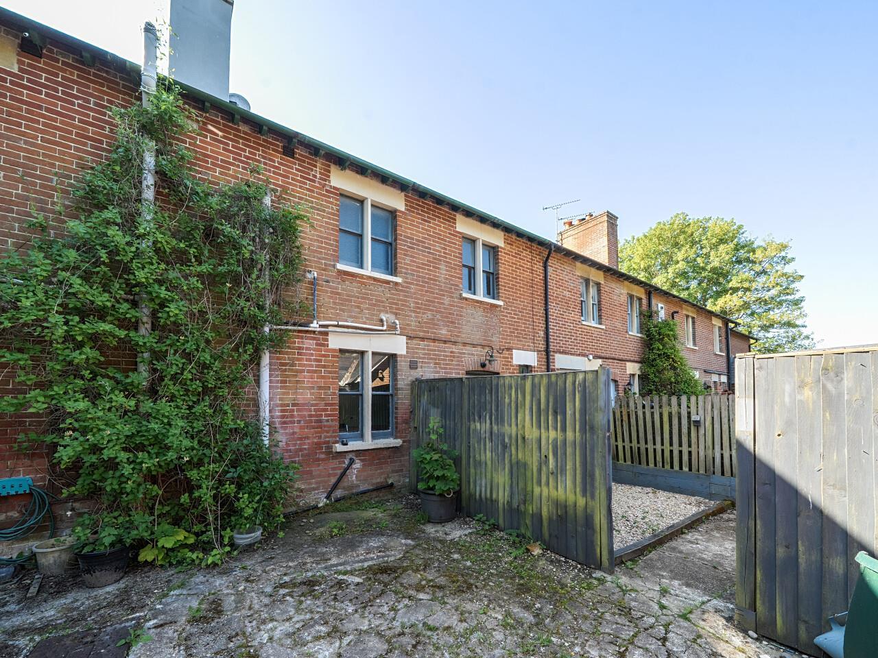Property Image 864b1519-9139-47ab-b9b0-23931ec41dd9