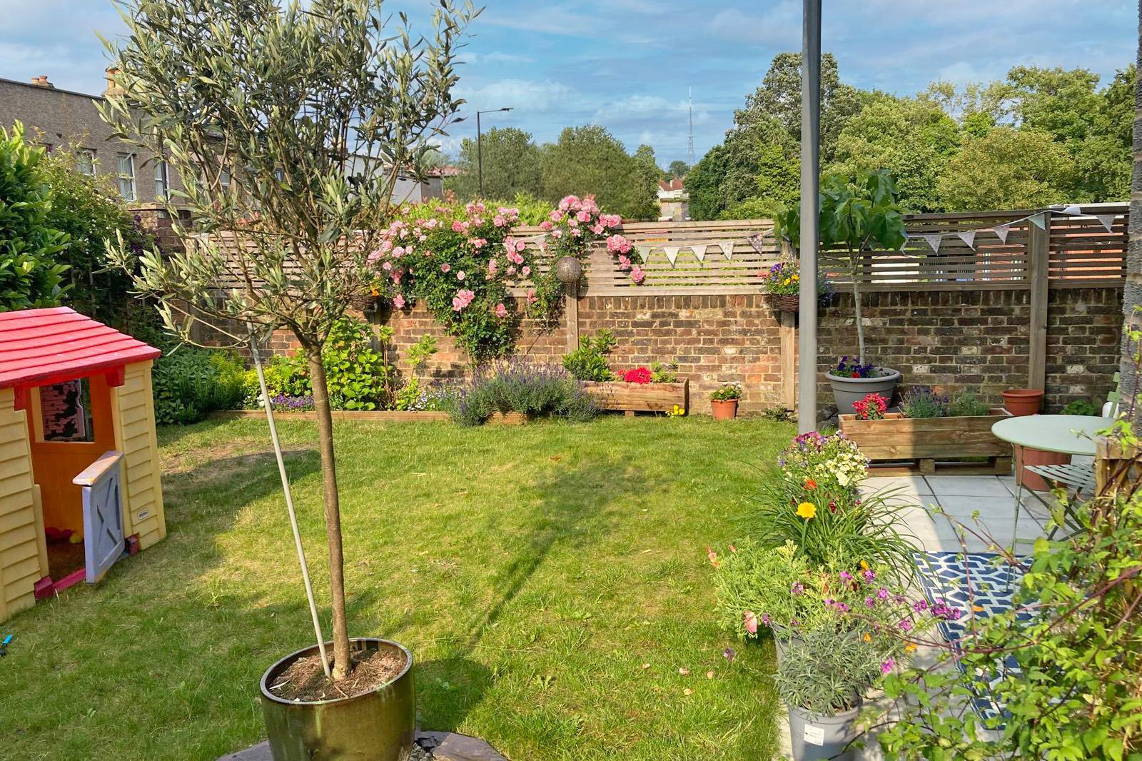 Property Image 8651a42e-9eee-40ca-8d55-757c15d5196f