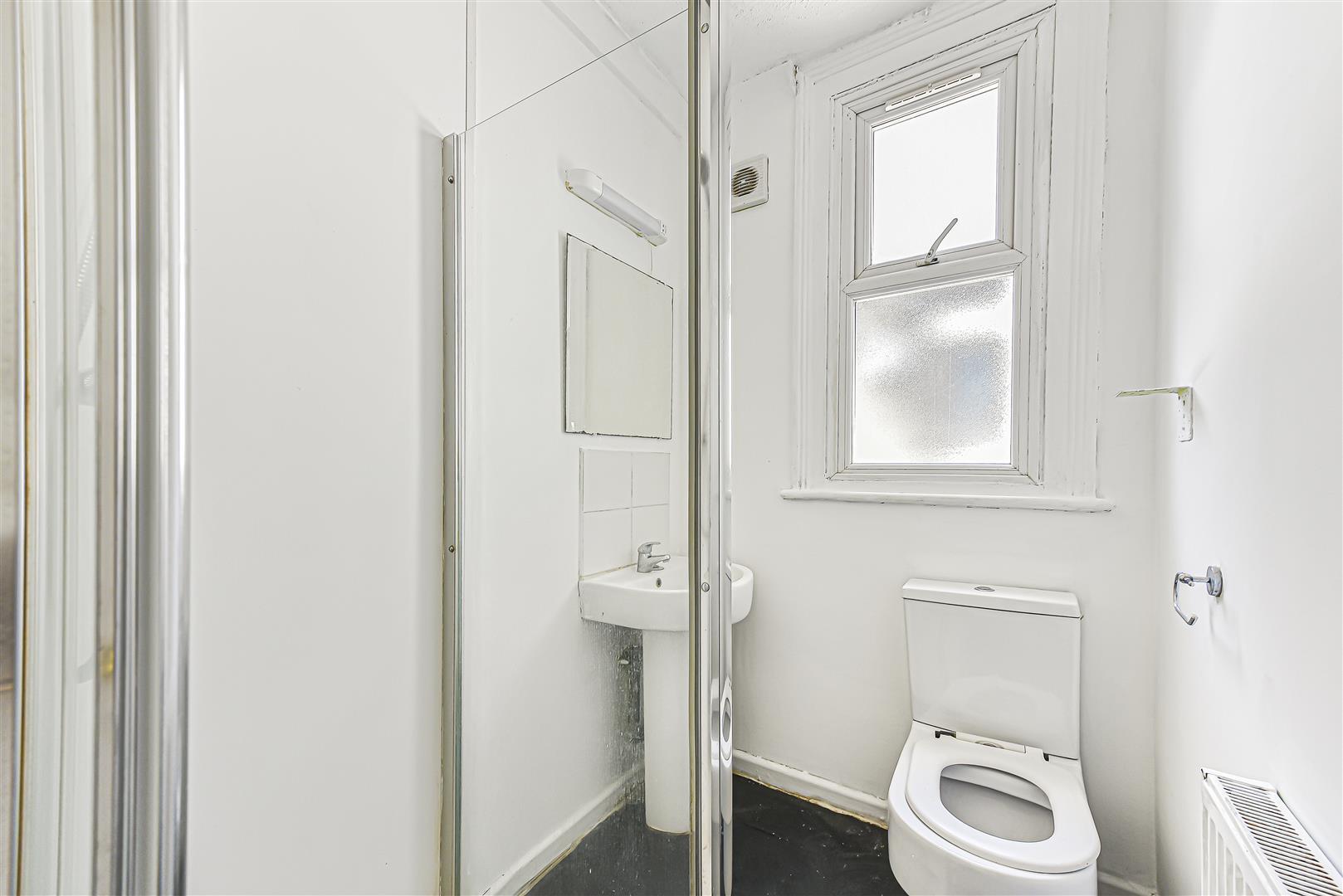 Property Image 8659ae9d-00b1-41ac-972e-7080ed50e350