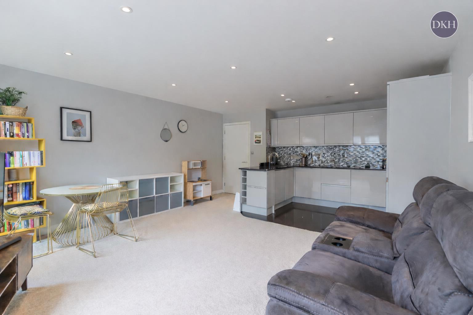 Property Image 865e3240-3bbd-49fe-869d-ab97acb0f23e
