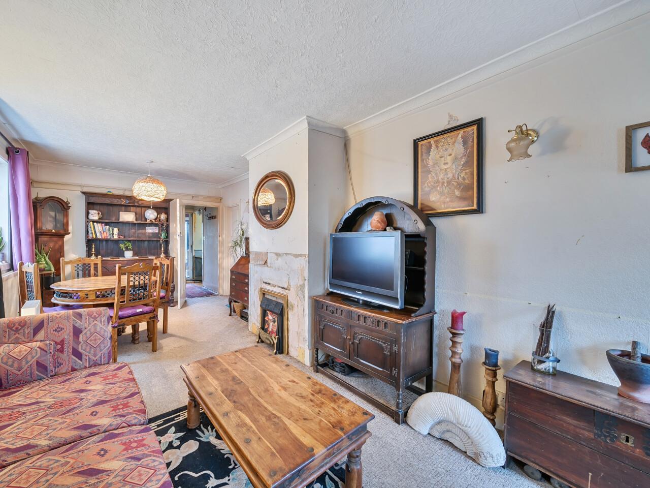 Property Image 86641205-f46f-4cd4-bd85-c01f4385ef13