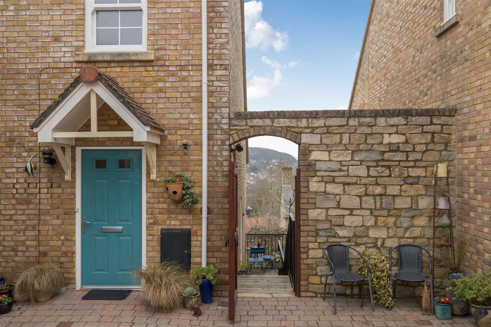 Property Image 866692ff-b17f-4768-95b8-338c5799d166