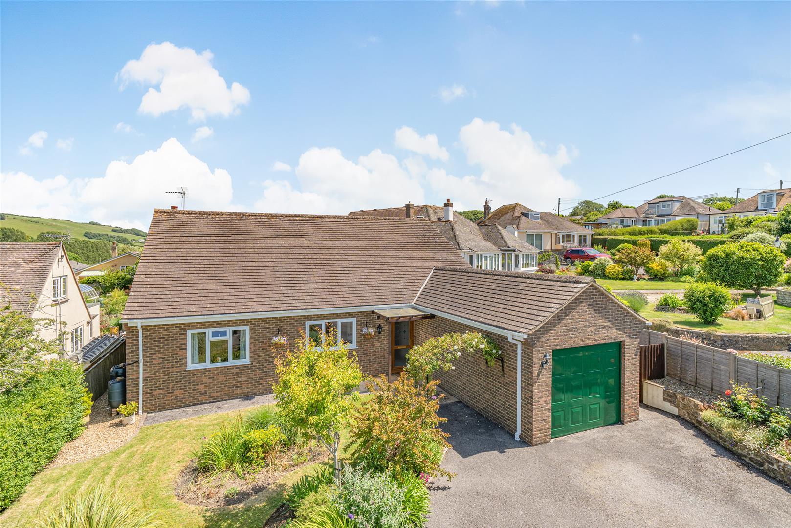 Property Image 8679e79c-eb4a-4e82-9462-ed5c56a92d8b