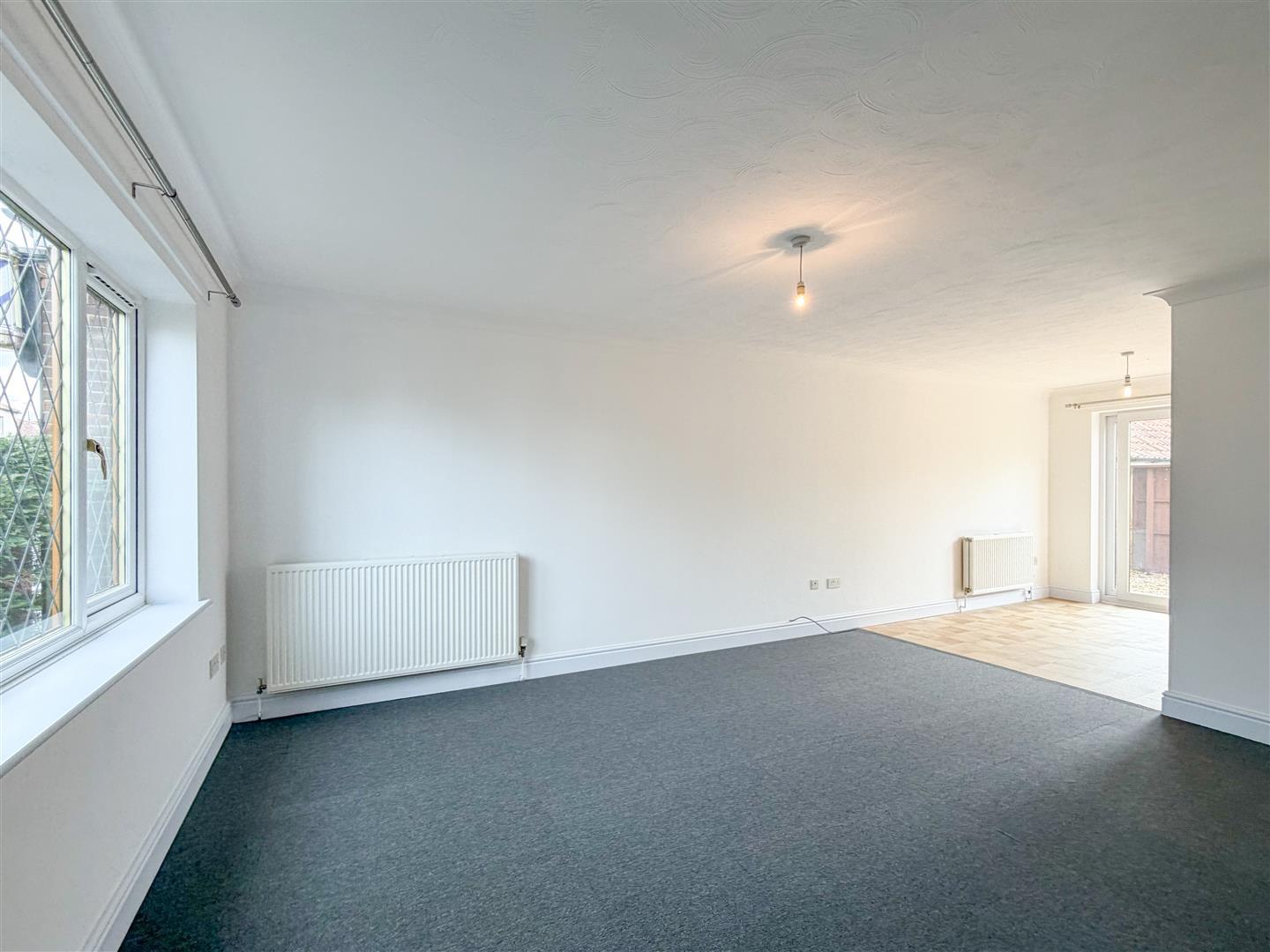 Property Image 867f6742-bd7c-40e9-9d28-b8f898653aca