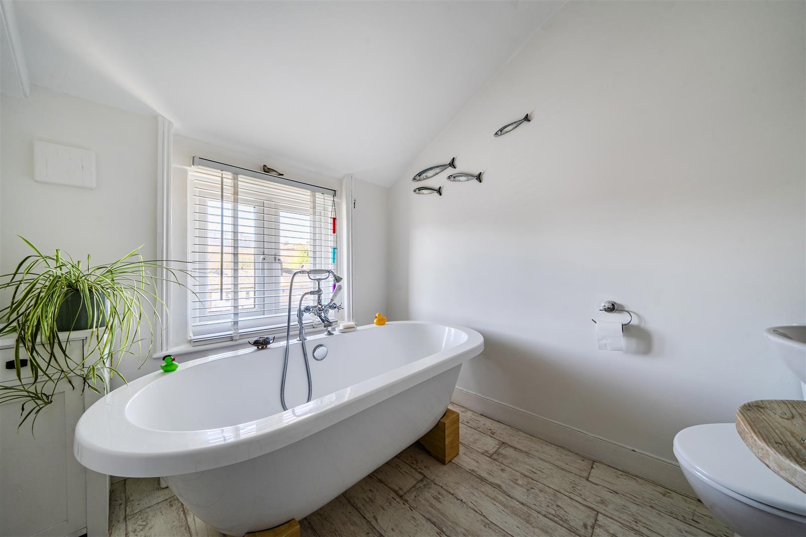 Property Image 86829cef-3c80-495f-bb47-8d3e7615e616
