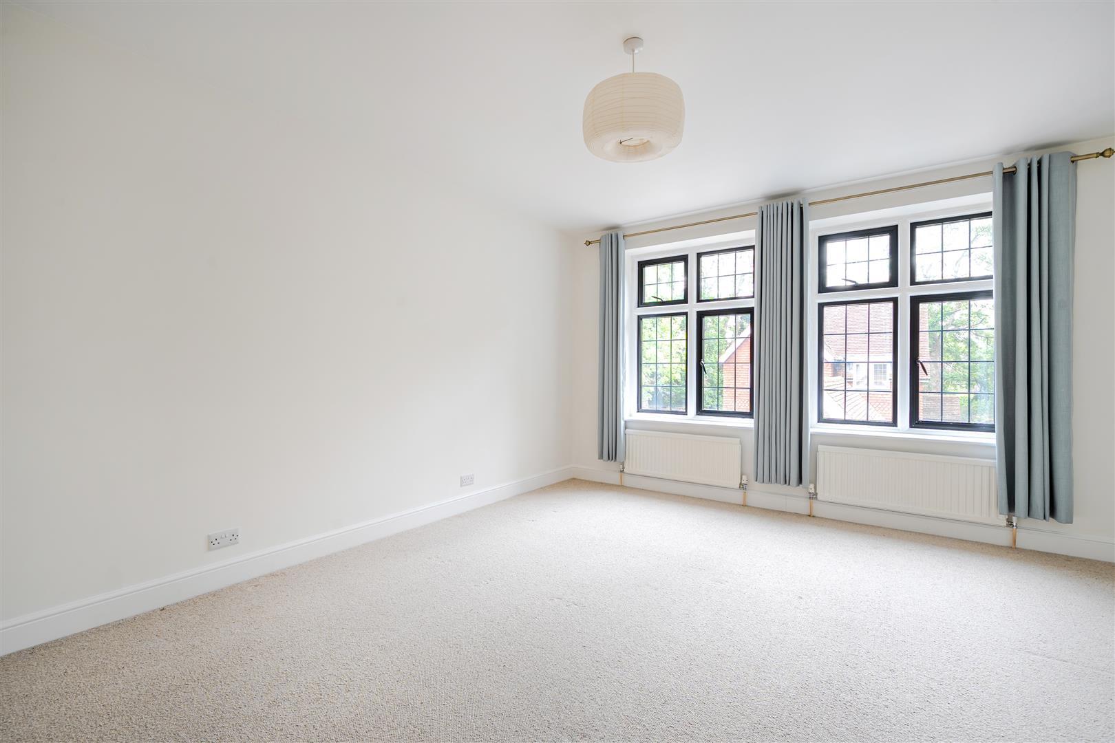 Property Image 8682c8ed-60e6-459d-81db-b1fe500c94fa