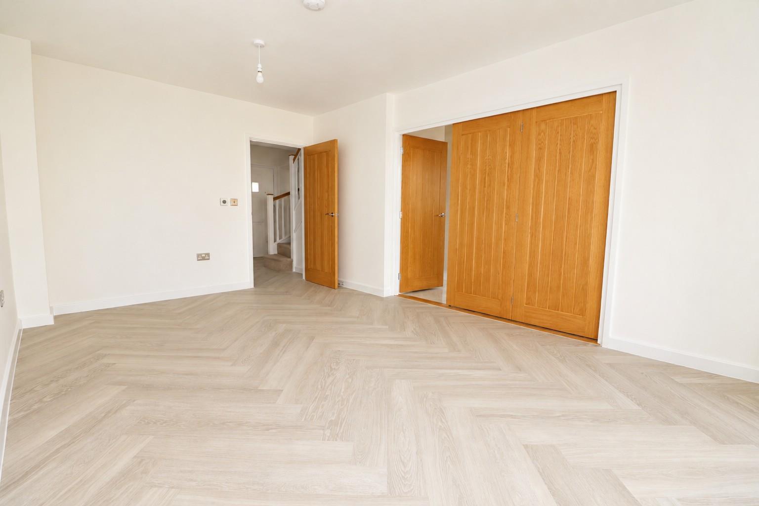 Property Image 86923786-1b53-43ed-8f75-9ae9c0420a36