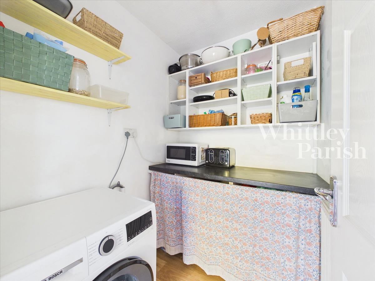 Property Image 86925651-1af6-46a1-87fb-a58ead583a66