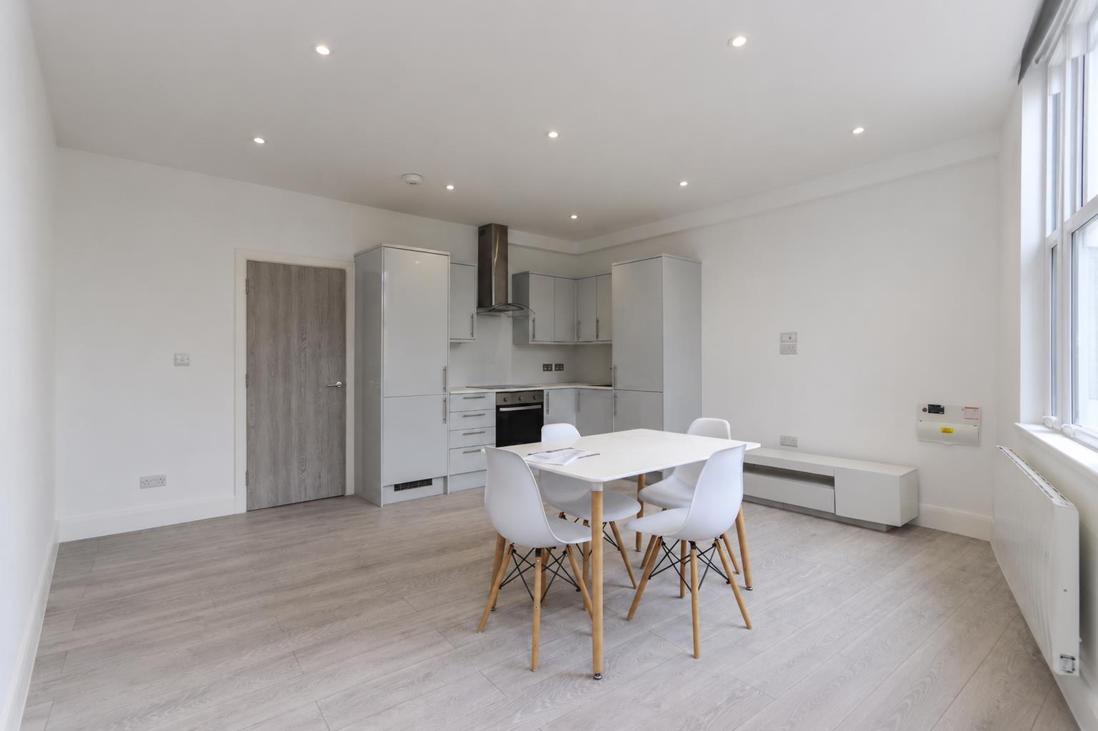 Property Image 86b3d8e5-3767-4bc1-83b3-698bc204c0f3