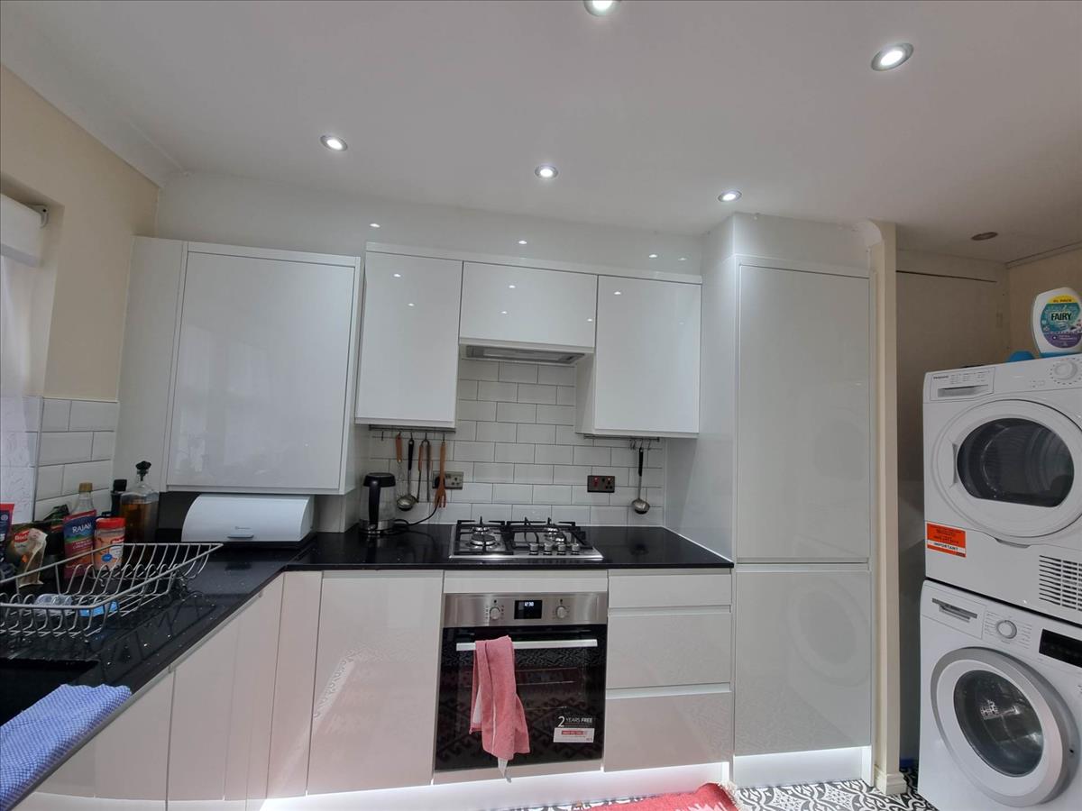 Property Image 86bf111a-a05c-4259-a0b8-cc9aff210436
