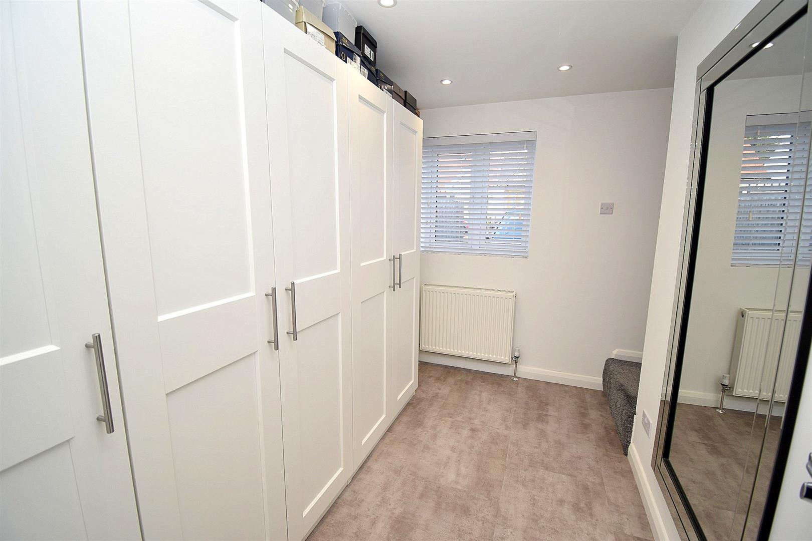 Property Image 86c32e8a-d65b-4ea4-aba7-37856395f001