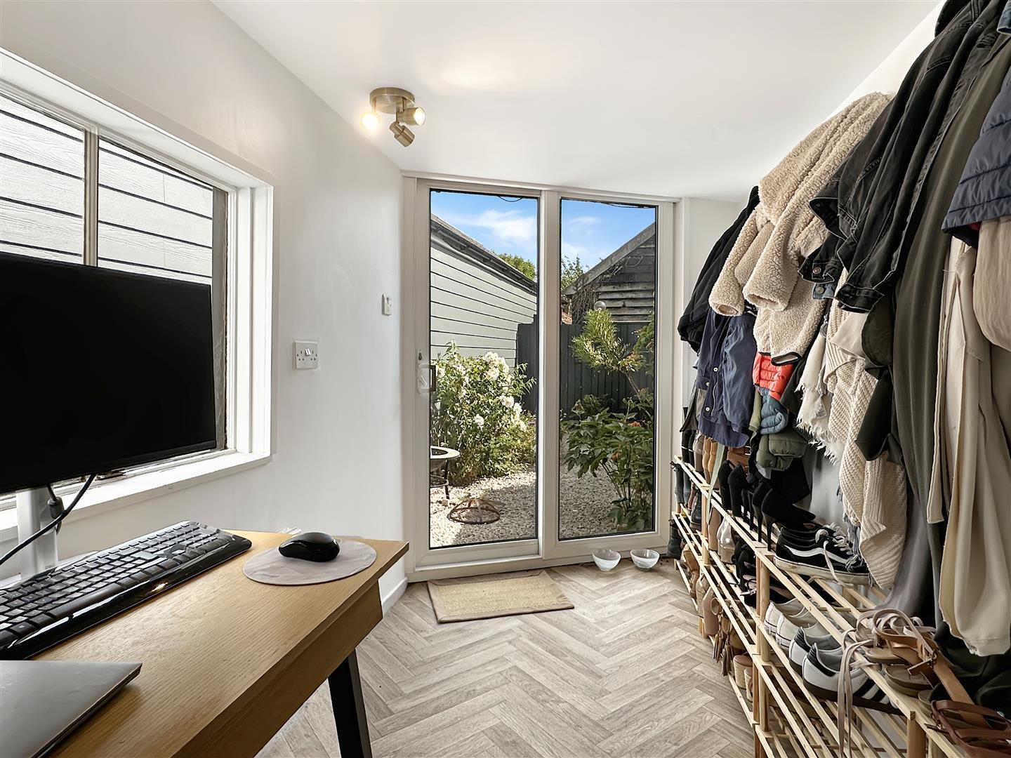 Property Image 86ca5d61-379b-47cc-823d-9ffa016880e7