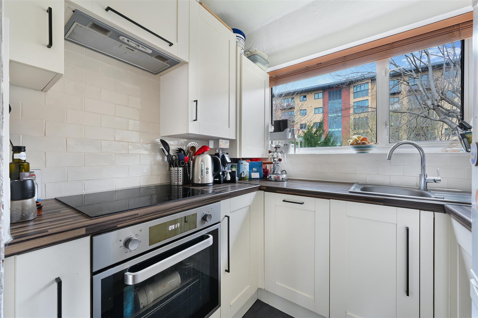 Property Image 86d42172-8664-43e1-a318-3f3eb0b80451