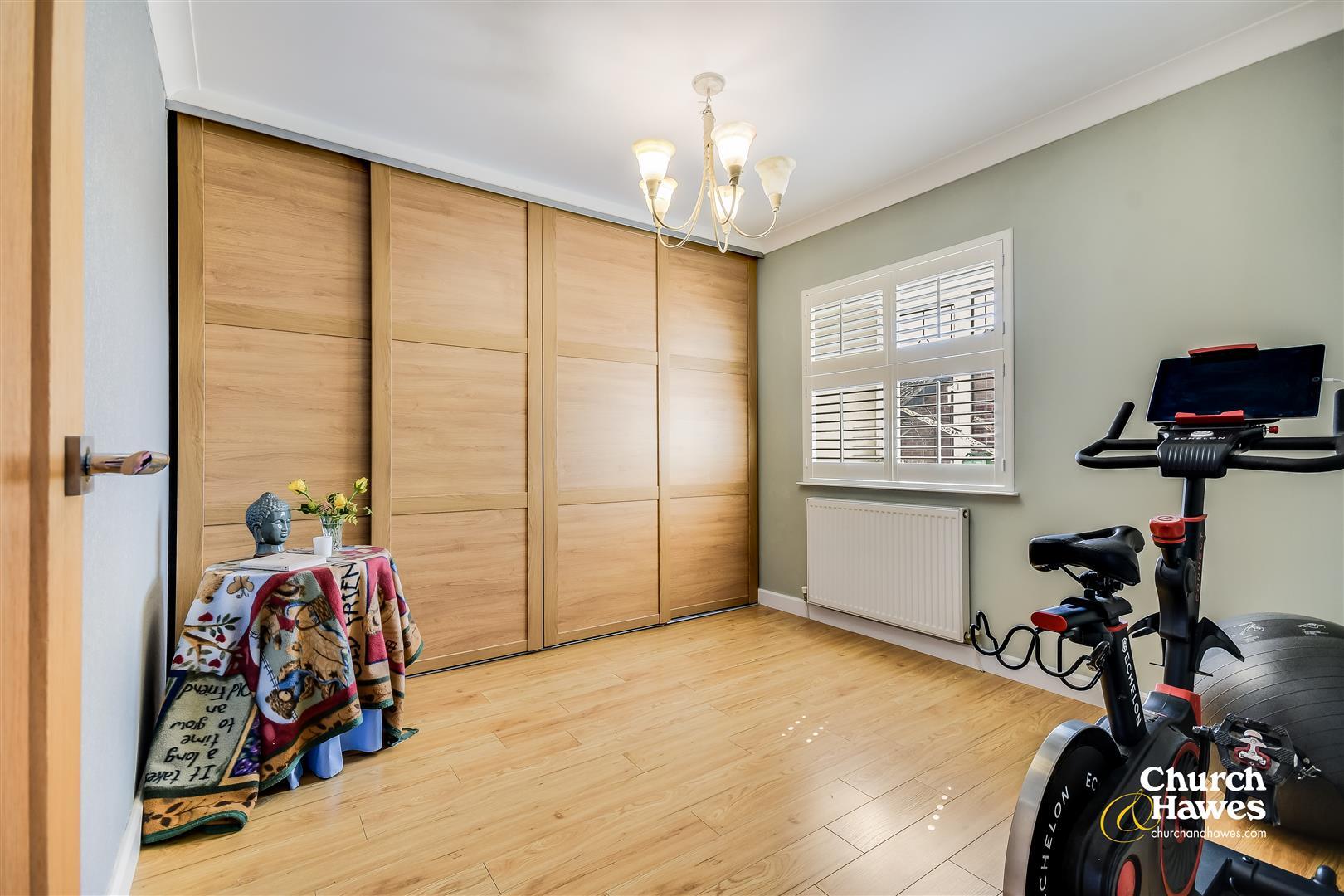 Property Image 86e24940-08c5-4ec3-9acc-f8b32bf41d48