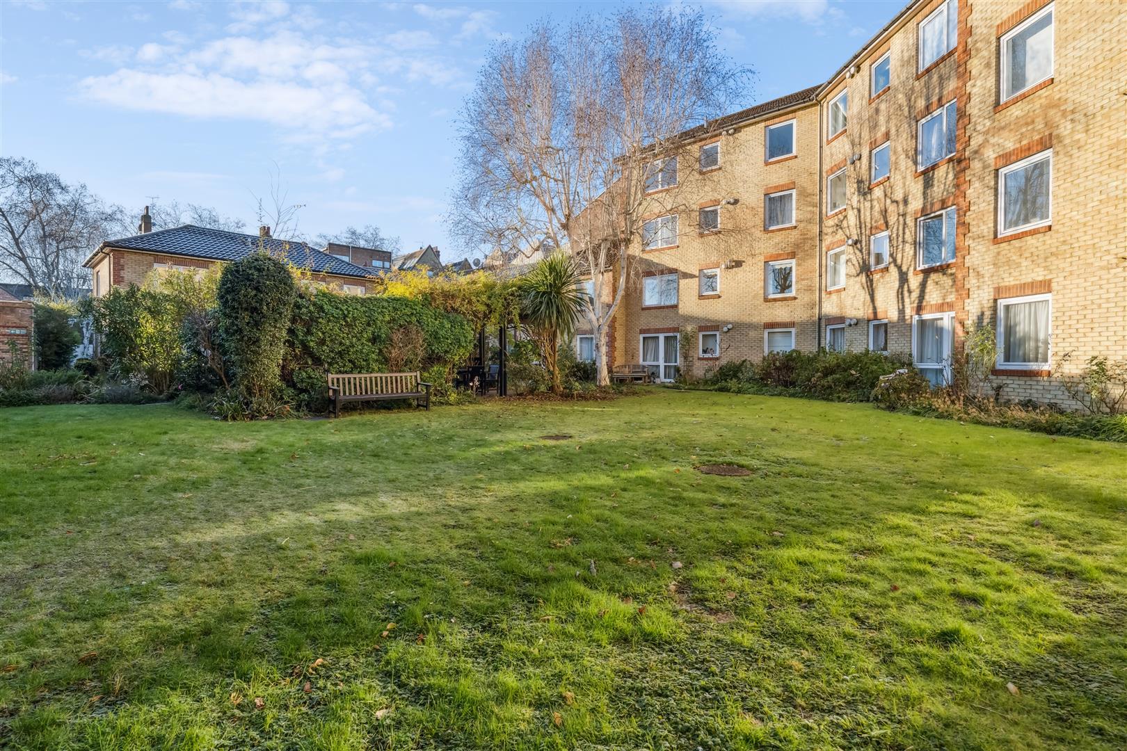 Property Image 86e9bcb8-37ff-4c44-a97a-462c6d133196