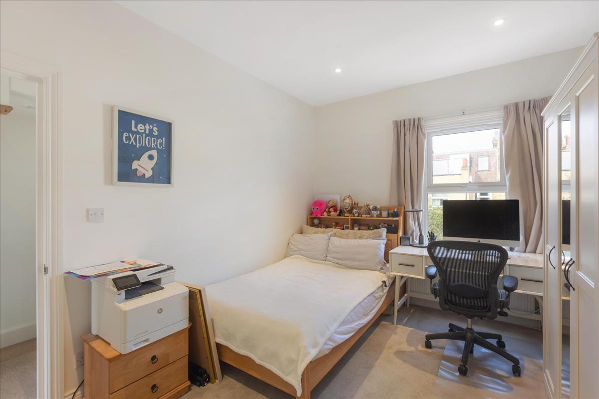 Property Image 86f56eec-9782-4fe9-bd8f-b900afee6ebe