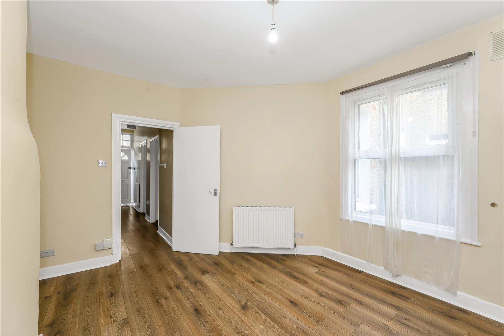 Property Image 86f88090-a4b6-4822-9d10-e6a7b46836a1