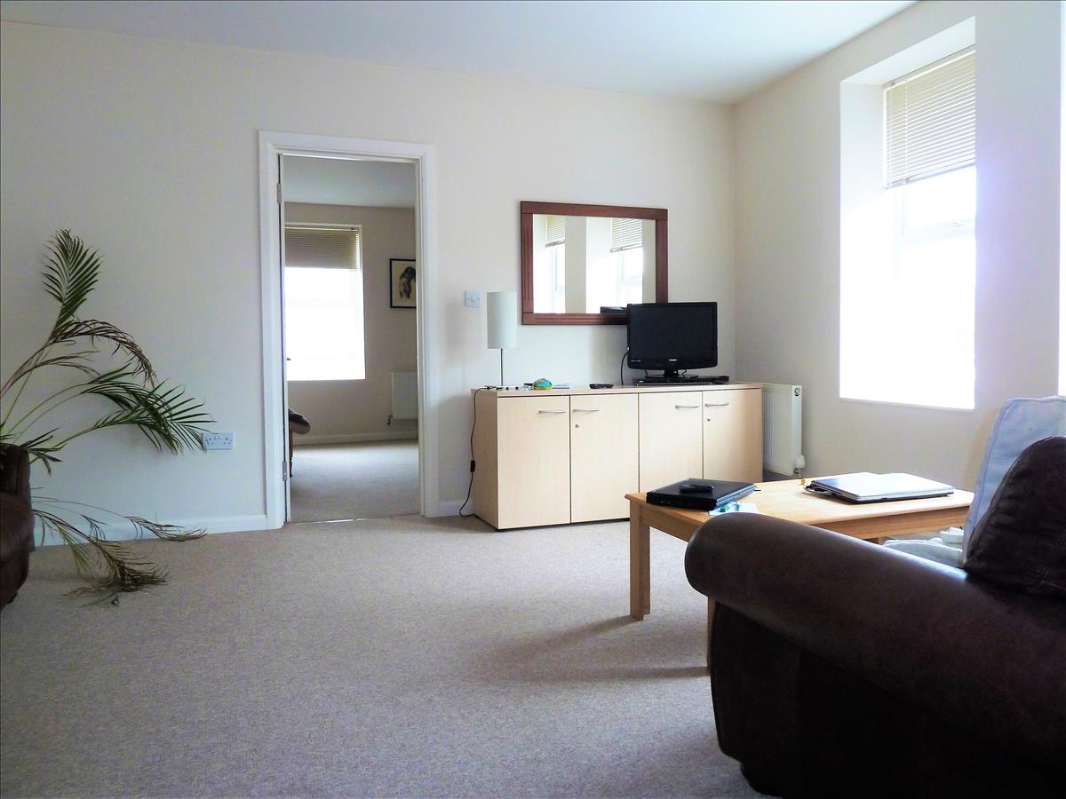Property Image 86ff138e-9c7f-492f-9068-ea5c48ccf0d7