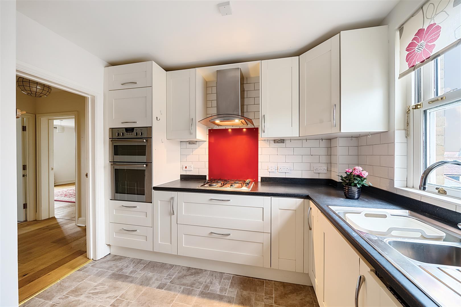 Property Image 86ff5df3-5929-4628-b7fd-7ec0b87cab45