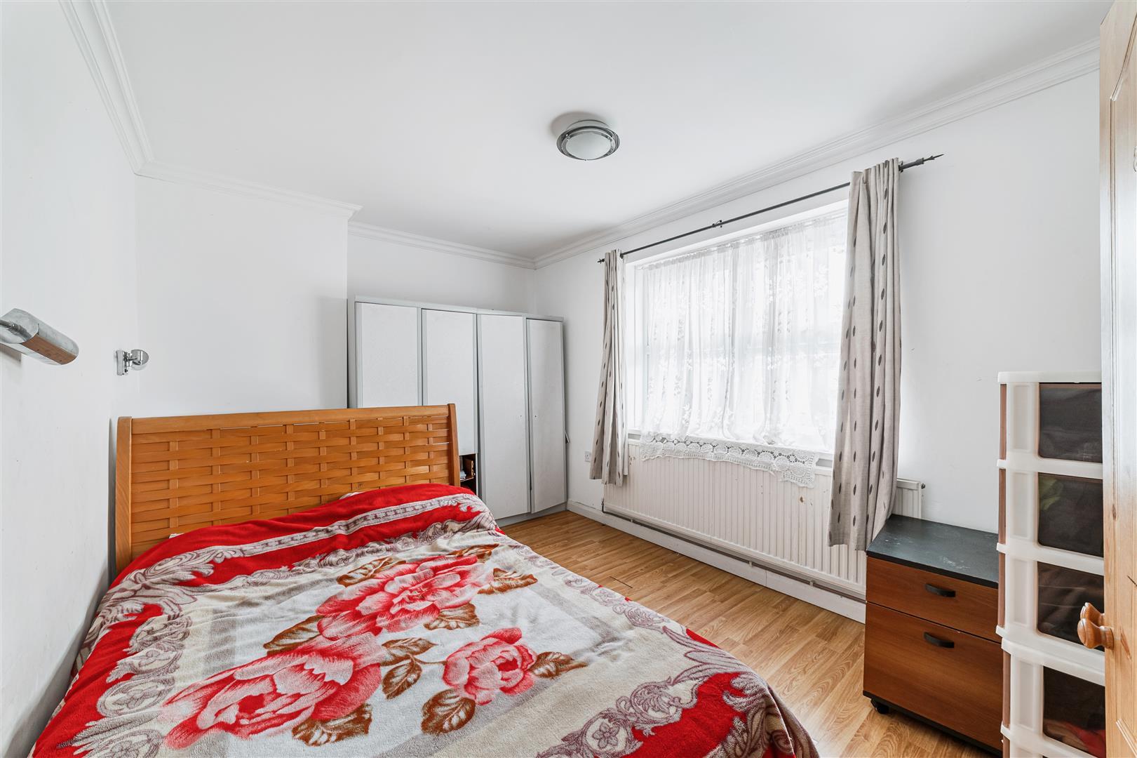 Property Image 870425be-79d9-45f8-b81a-b38a2fd44dcd