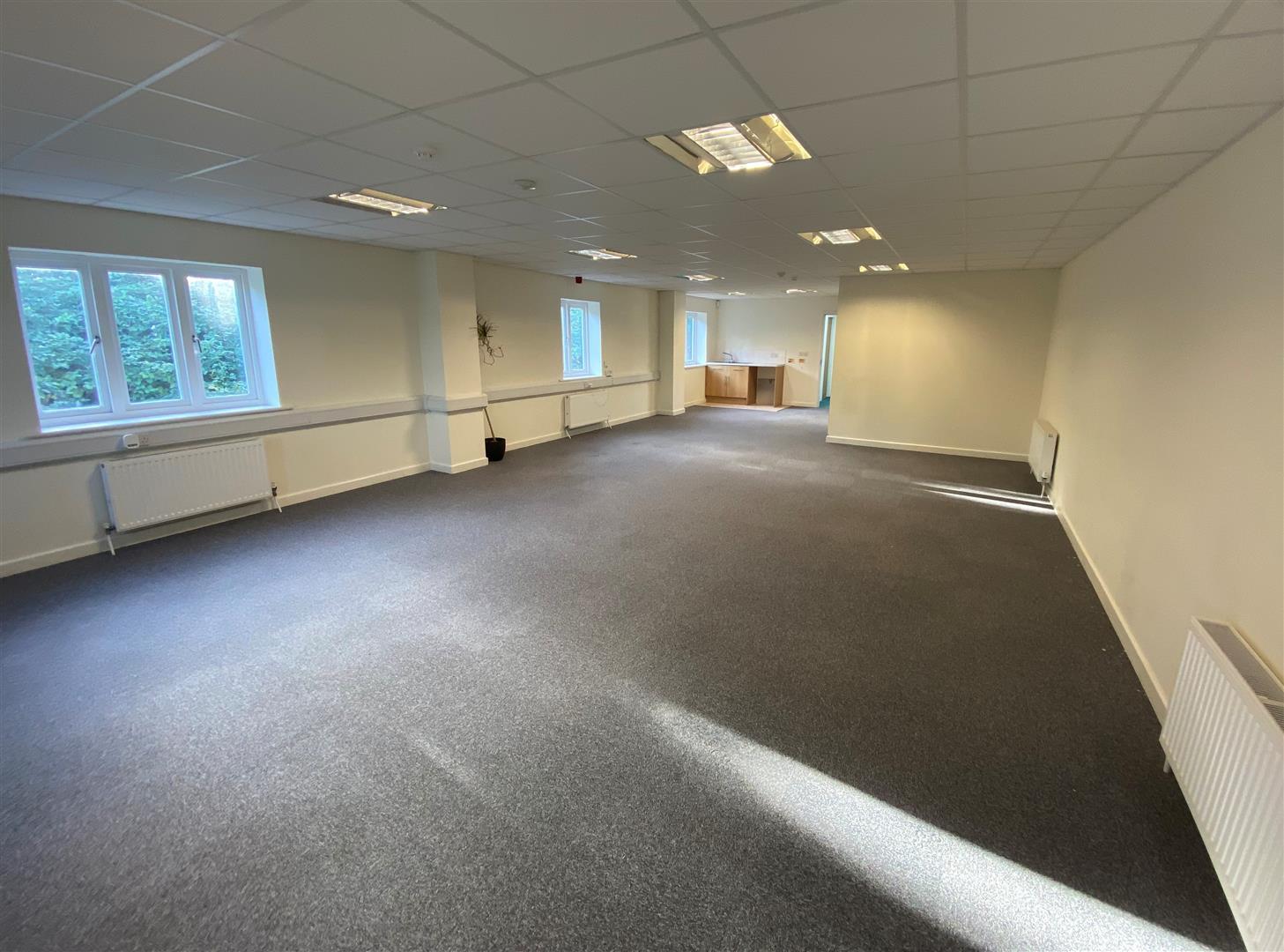 Property Image 87056392-cdeb-4fcc-ad9d-2d3c5b96b626