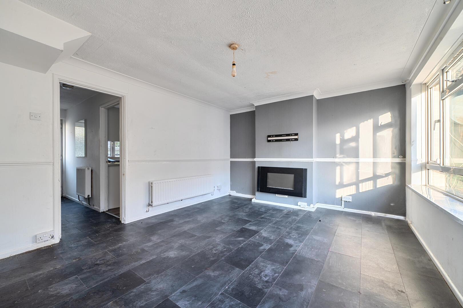 Property Image 8710bcb1-0b02-4140-8975-3c2581aae3ac