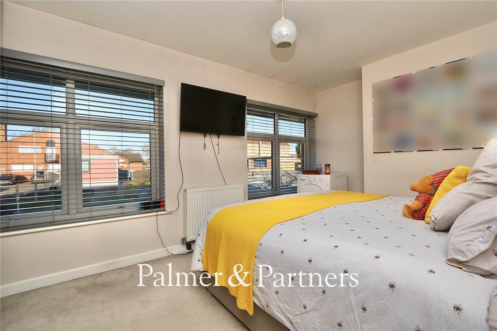Property Image 8730b5af-7045-4f26-9f7d-c0f392d52a04