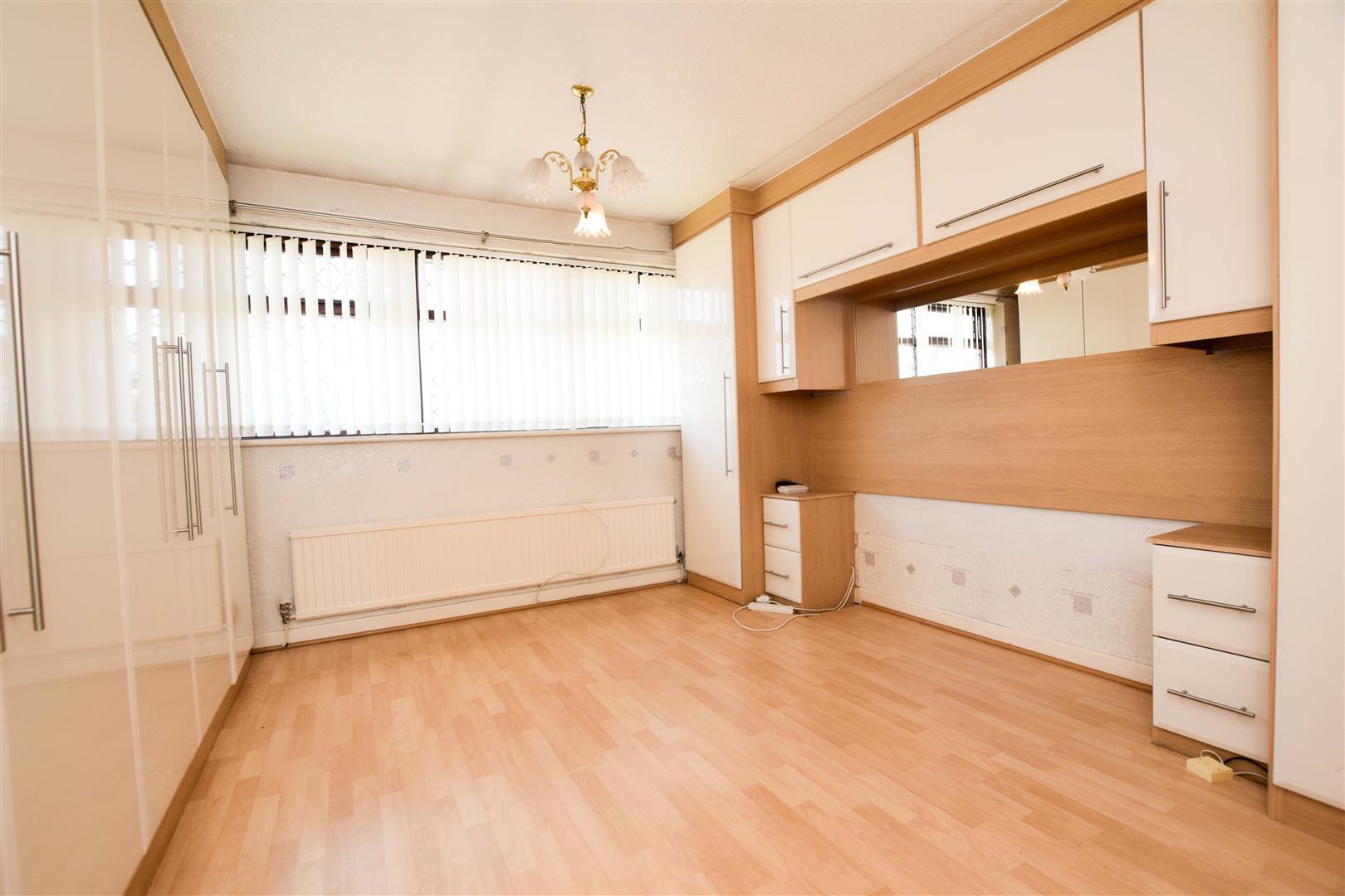 Property Image 87333db1-ed0b-4567-8086-92bd6b5d413f