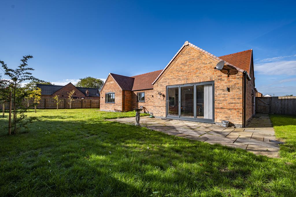 Property Image 8737c9c1-2c4f-462b-a1e8-1d6f776c897e