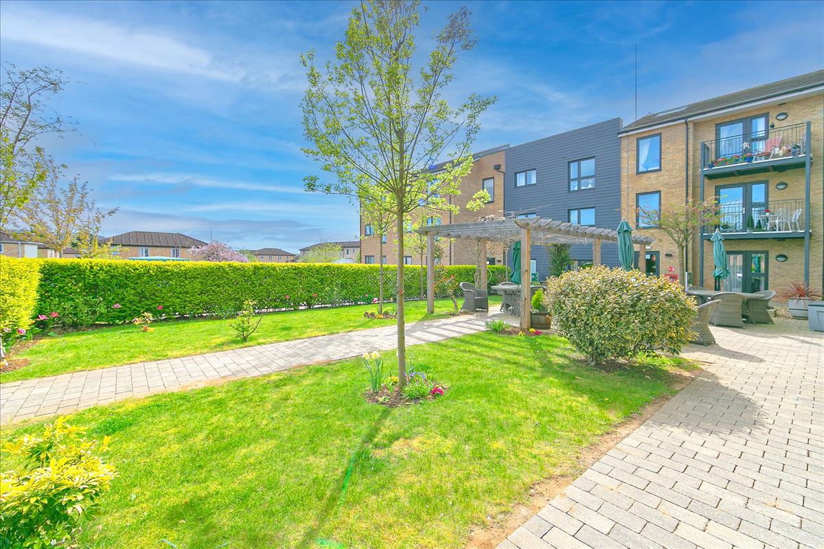 Property Image 8750516e-ba82-453a-b328-27dfd3c2a533