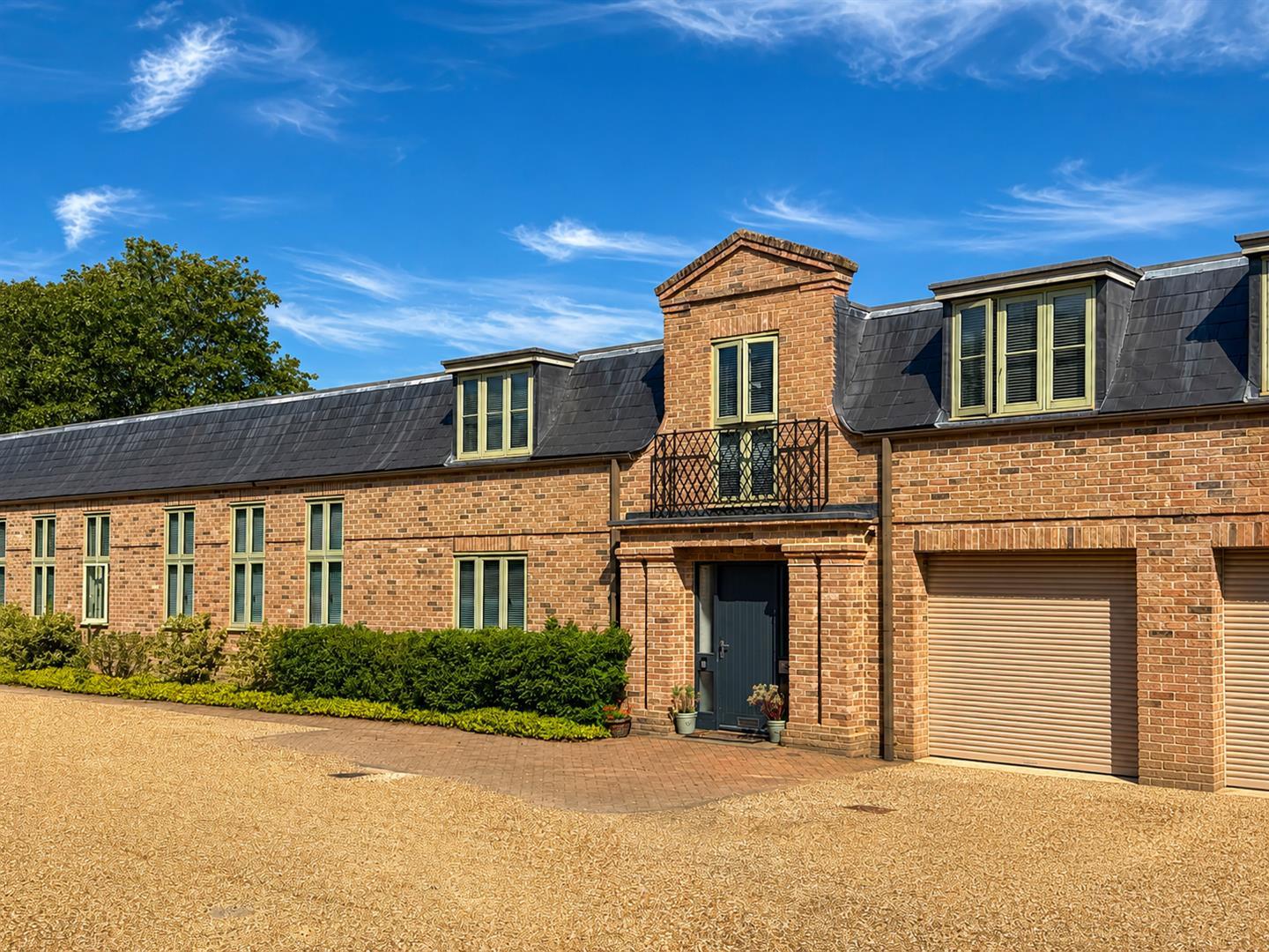 Property Image 87507774-7e31-47b7-85f6-46803947e0f7