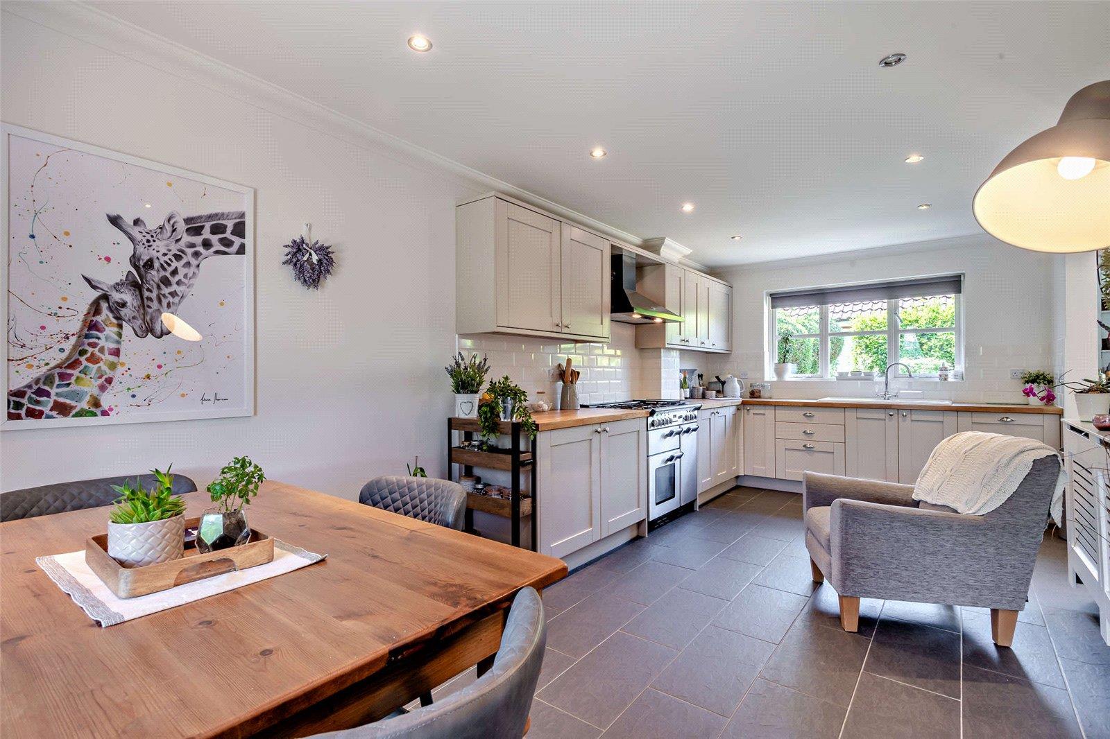Property Image 8756520b-353b-47d0-8e2d-4710d85c6b91