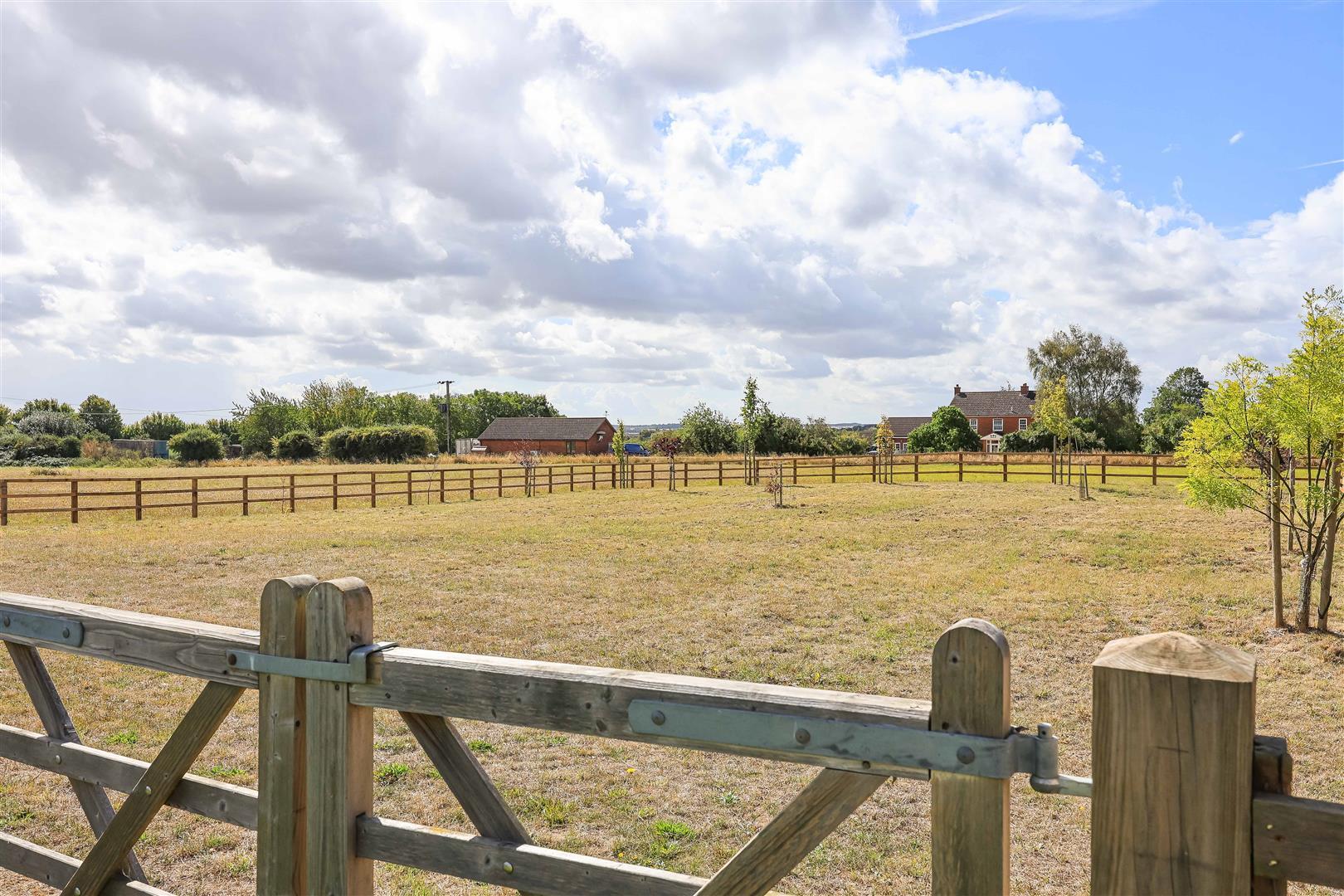 Property Image 876566a6-d474-4146-b549-3b1ba7eb0bb8