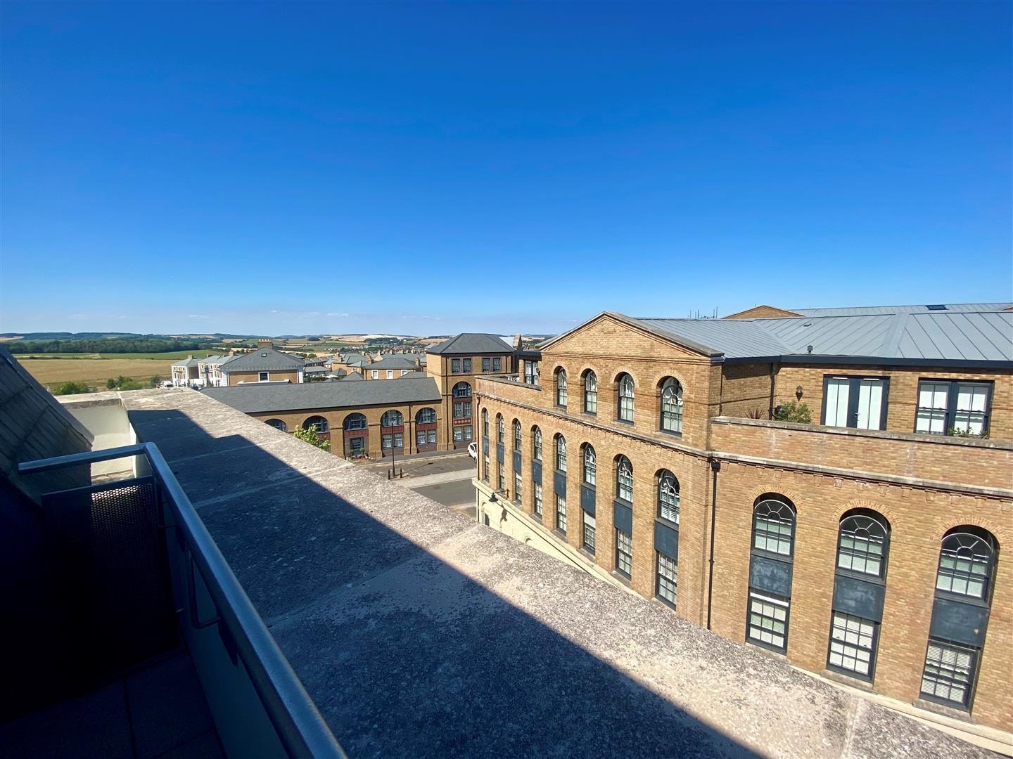 Property Image 8768d3d2-8e73-456c-a017-e29a6f0b8906