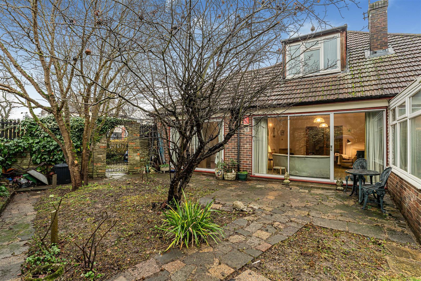 Property Image 8771808b-addc-4a31-8945-ed123e280f3e