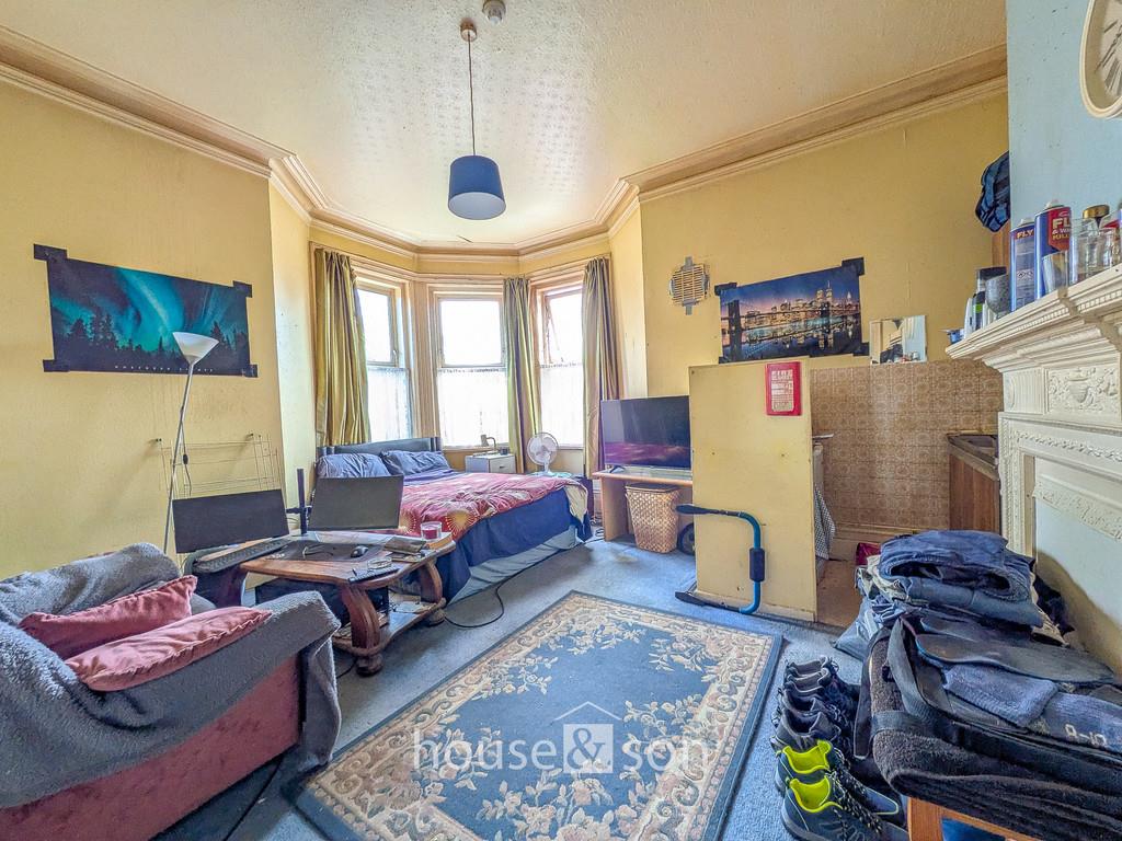Property Image 877dc9f4-324c-4294-bd15-6593e54bcbac