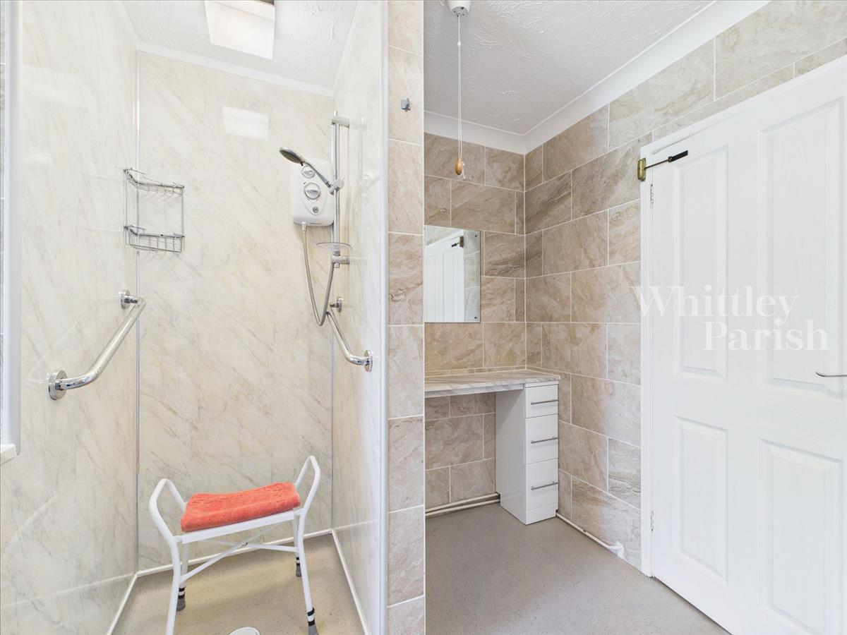 Property Image 87850979-f59f-41b1-a81f-00dc3608ce83