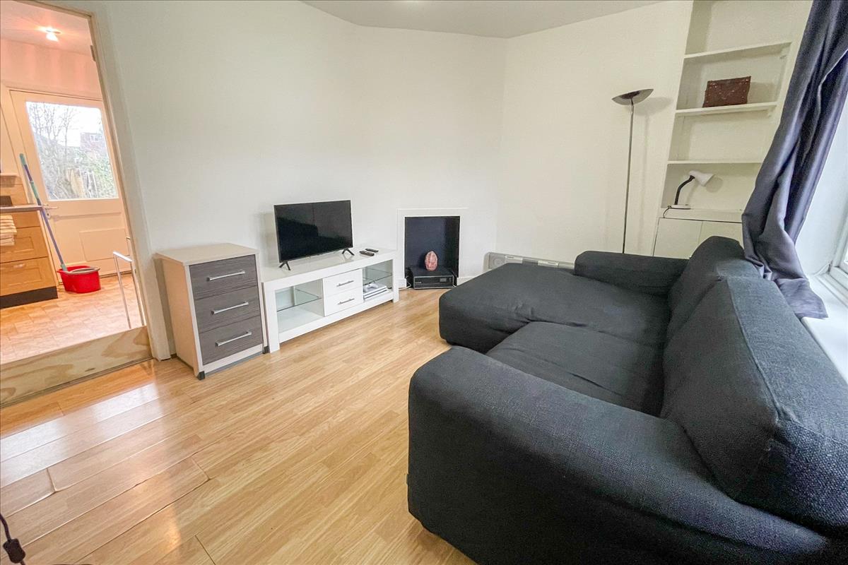 Property Image 87944ae5-f540-4262-b9f7-64365f92aa10