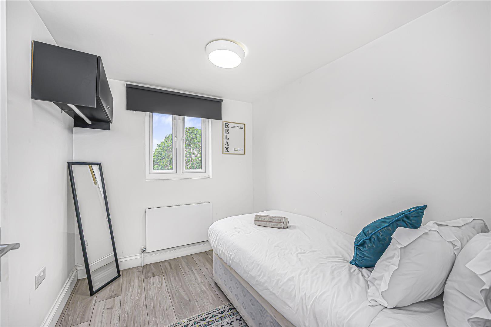 Property Image 879713d0-1c40-4828-b069-9d184b0bbf07