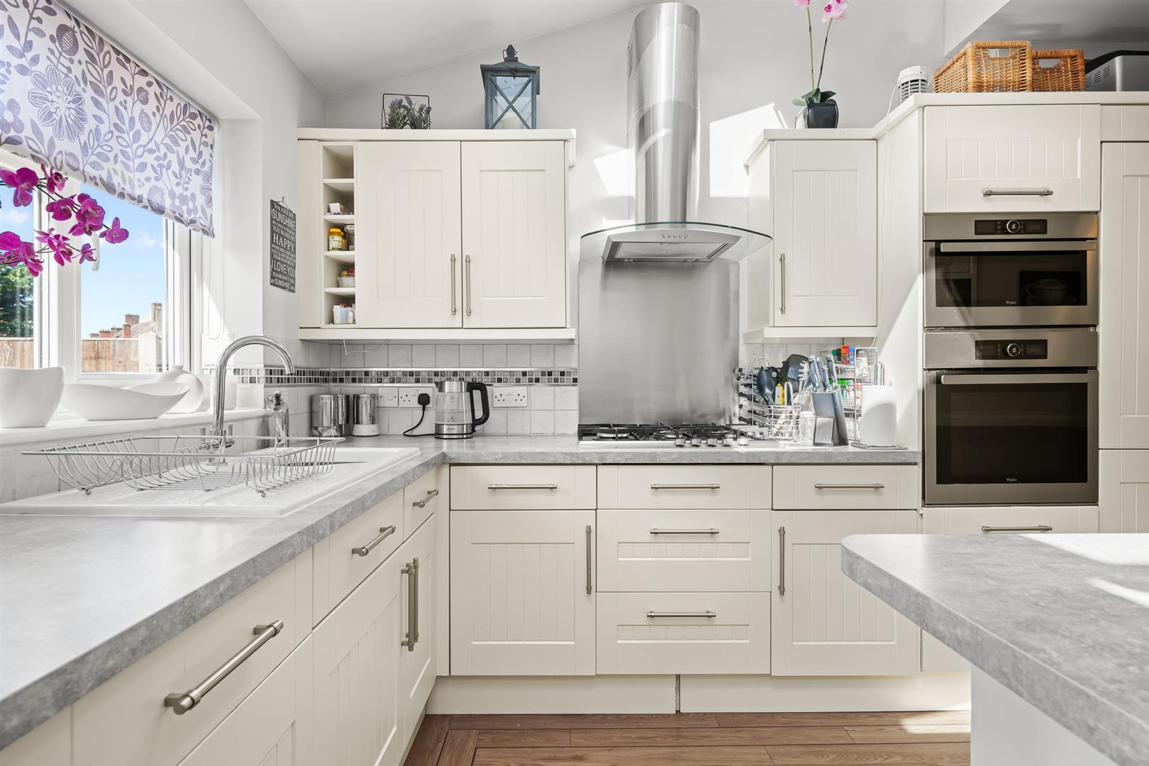 Property Image 87a3ac82-dbcc-42a9-8b66-2e675bdd846a