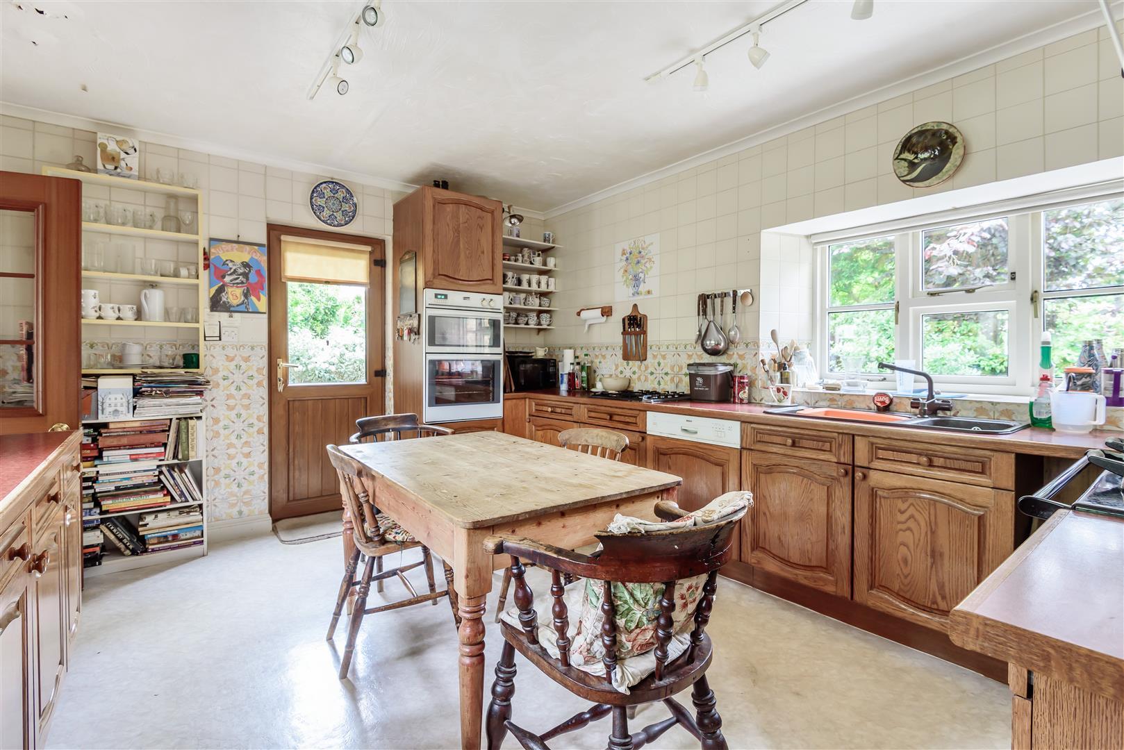 Property Image 87b50654-1f7d-440b-9146-2ca837db270c