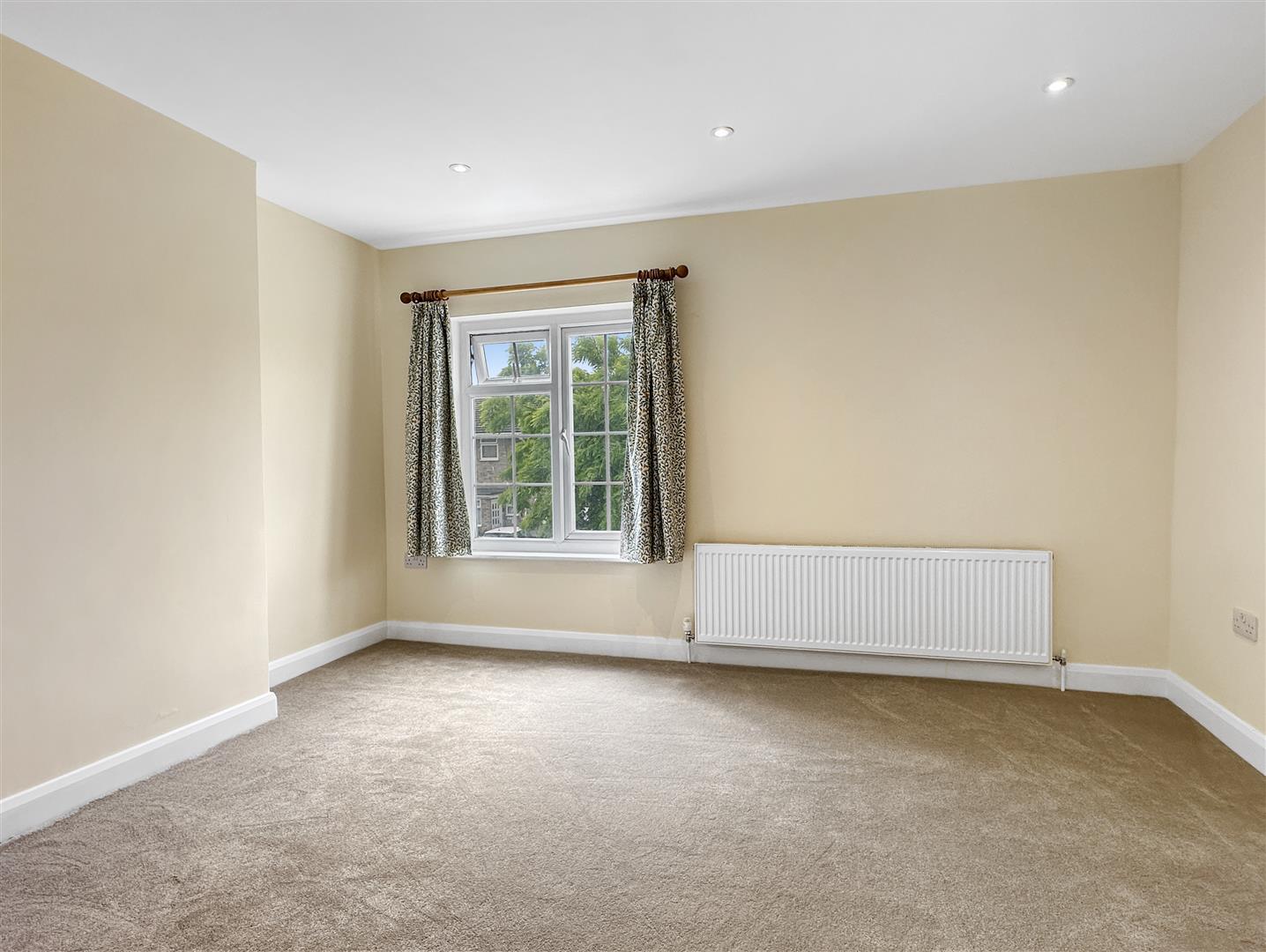 Property Image 87b68de6-0b75-4940-b9e7-8779905d2b27